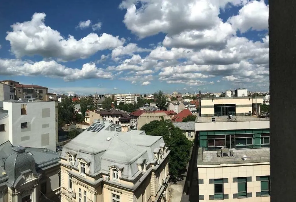 Upperstorey Studio Bucharest 0*,